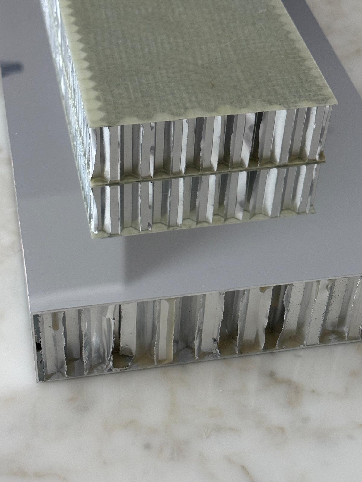 Core corrugato vetroresina
